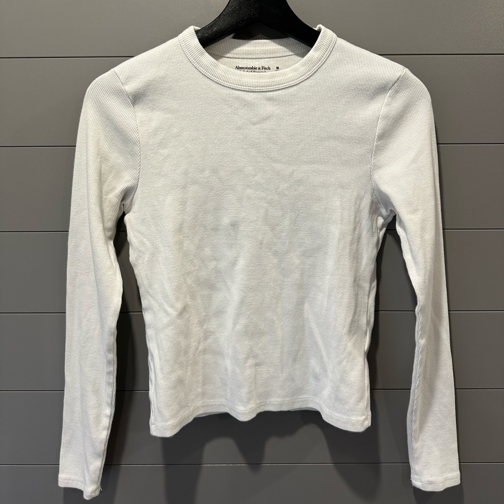 Abercrombie & Fitch White Ribbed Long Sleeve